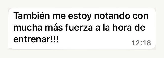 Mensaje de una clienta notando más fuerza al entrenar